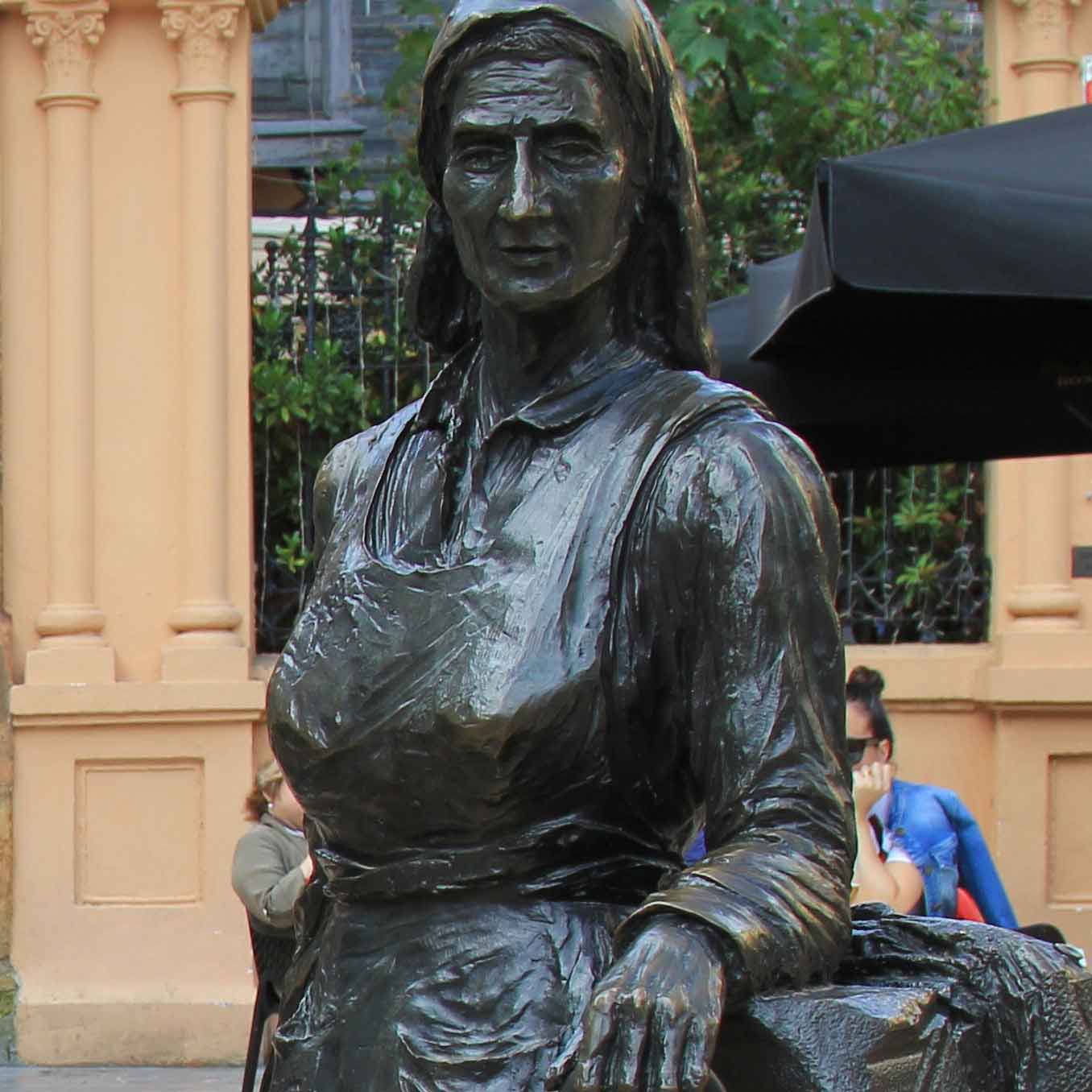 estatua la regenta